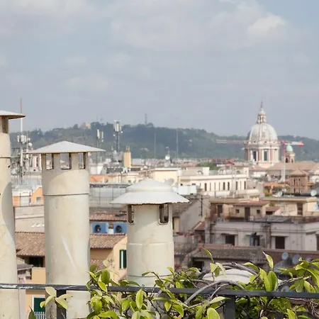 In - Fontana Di Trevi Penthouse Apartament