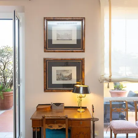 In - Fontana Di Trevi Penthouse Appartement Rome