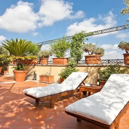 In - Fontana Di Trevi Penthouse Appartement
